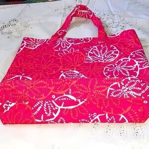Lilly Pulitzer for Estée Lauder tote bag! Pink/White/Orange! 17”wide 14”L